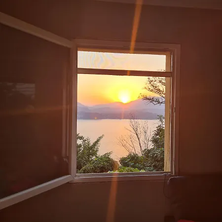 Civico 25, Carcioni - * Belgirate